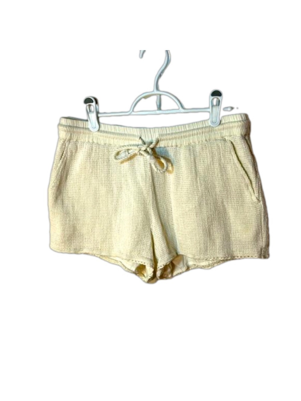 Aerie off white gauze material shorts Size medium